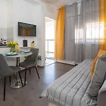 & Comfy Old Town Giara 2 Апартаменти Задар