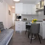 & Comfy Old Town Giara 2 Апартаменти Задар