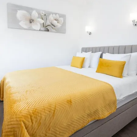 Apartment & Comfy Old Town Giara 2 *